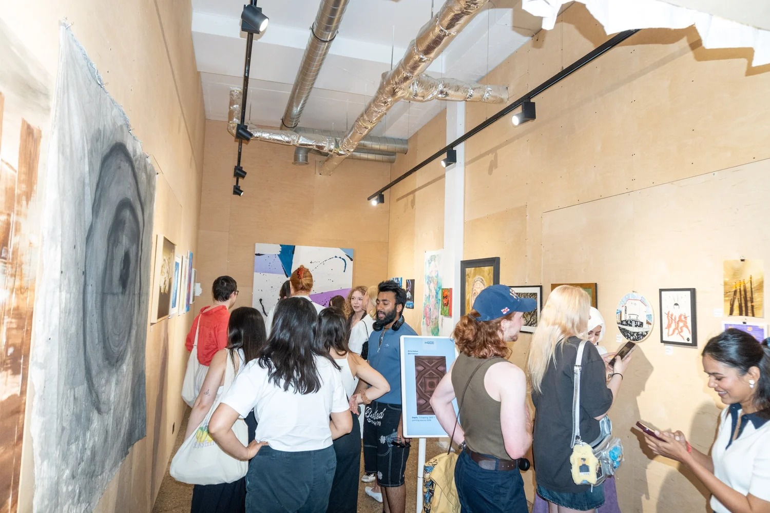 Exhibit Your Art in London – Huge Gallery, 27–29 November 2026